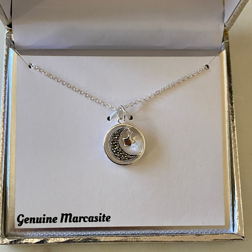 NWT Silver Expressions by LArocks Marcasite Moon Pendant Necklace